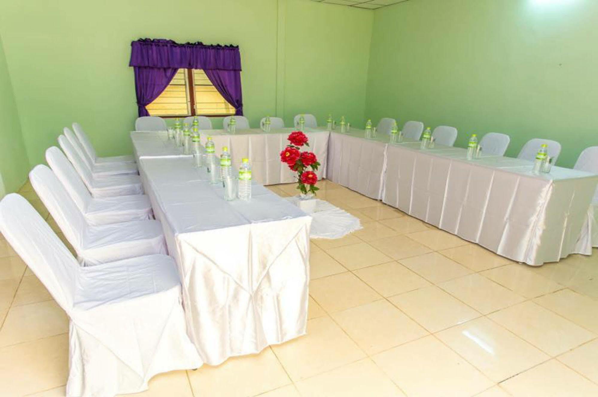 Yada Resort Suan Phueng Ngoại thất bức ảnh