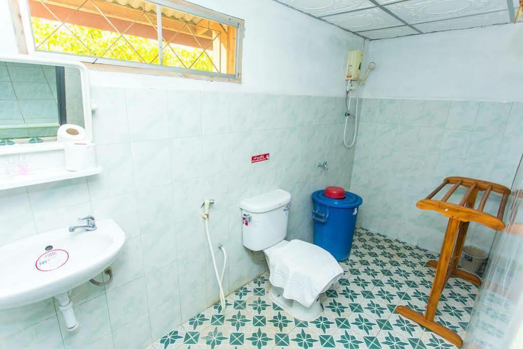 Yada Resort Suan Phueng Ngoại thất bức ảnh